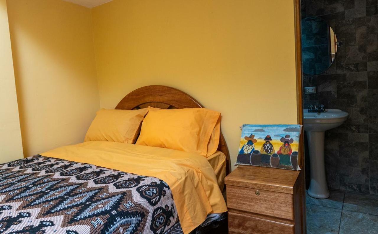 Hostel Wayna Wasi Písac Zewnętrze zdjęcie